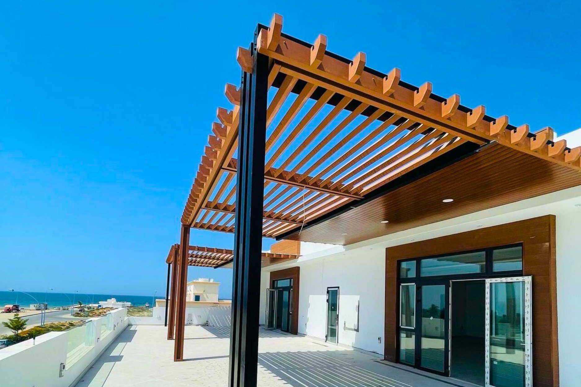 Pergola / louvers