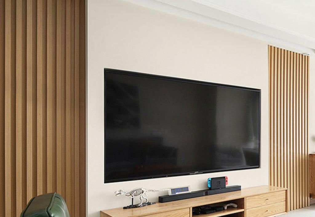 Fluted wall panelling