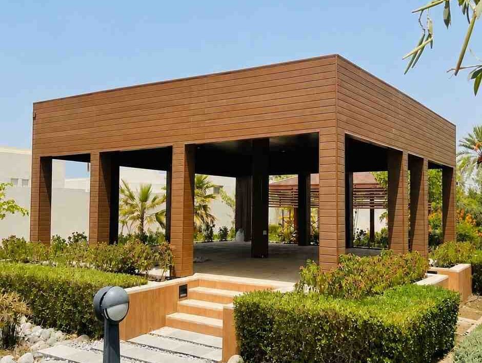 Villa Carport